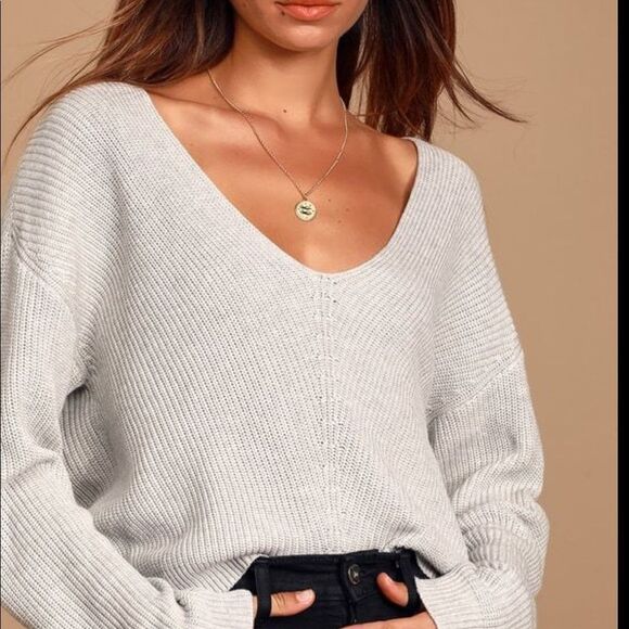 Gray sweater  - Picture 1 of 2